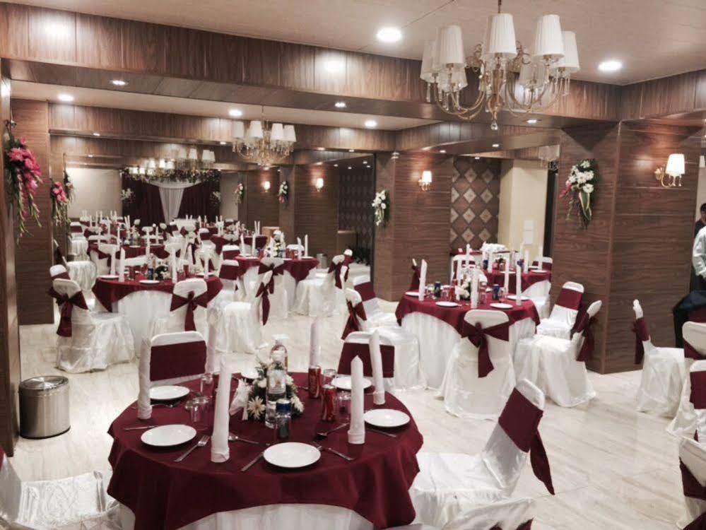 Hotel Pine Spring Wazir Bagh Srīnagar Exterior foto